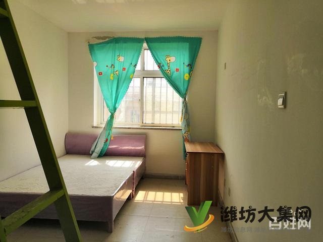 福满园上下复式，精装未住，四室两厅带仓库